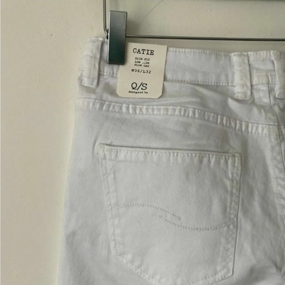 Q/S Designed by s.Oliver Catie Slim Fit White Jeans Size 10 L32 - Picture 4 of 7